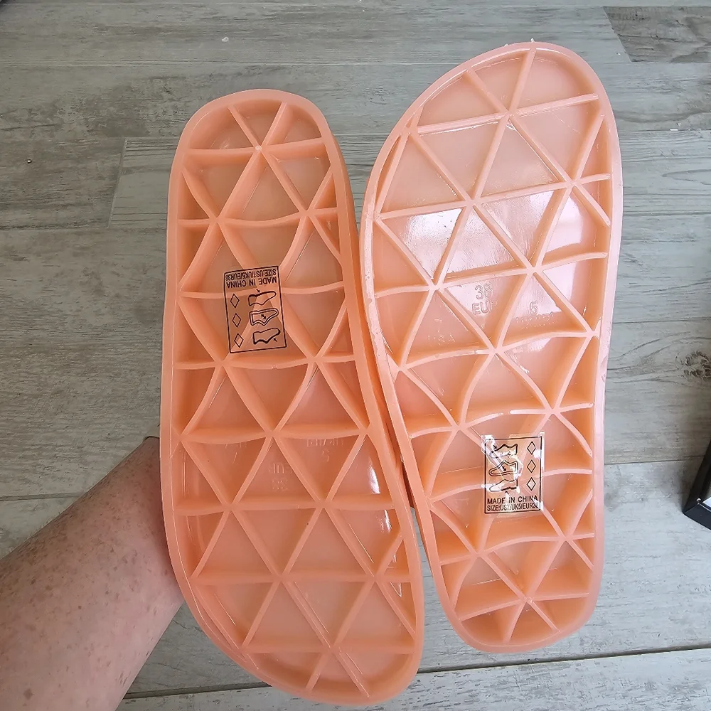 NWT Qupid | Frosted Peach Slides - Picture 6 of 7
